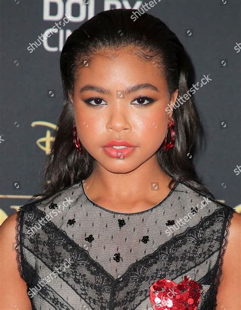 Navia Robinson Editorial Stock Photo Stock Image Shutterstock