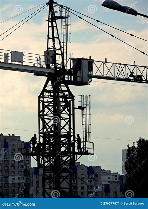 High Rise Technicians Adjusting Of Tower Crane Stock Image Image Of