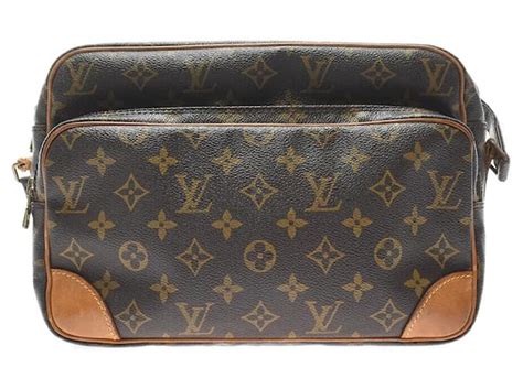 Louis Vuitton Nil Braun Leinwand Ref Joli Closet