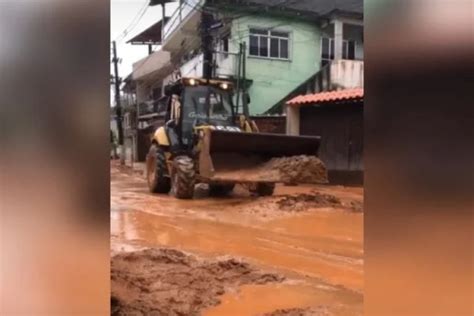 Metr Poles On Twitter Temporal Em Angra Crian A De Anos Morre