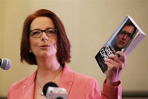 Julia Gillard handles herself at Royal Commission - Mamamia