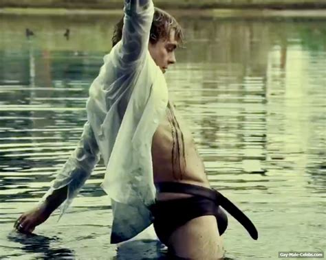 Ross Lynch Seriously Bulge And Shirtless Photos Naked Male Celebrities