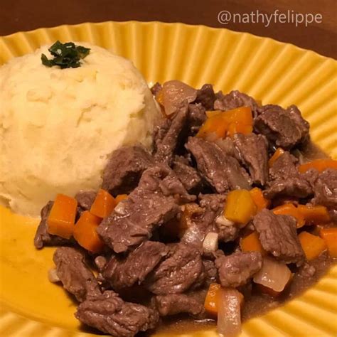 Picadinho De Carne Nacolher