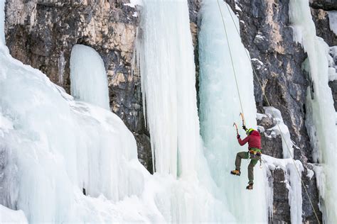 Arrampicata Su Ghiaccio Nelle Dolomiti Guide Alpine Cortina