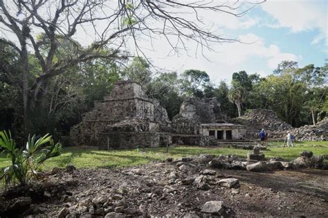 La Jornada Maya Quintana Roo Rosario Ruiz Canduriz Con Promeza El Inah Mejora Servicios