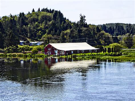 Farm Along The River Free Stock Photo - Public Domain Pictures