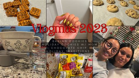 Baking Christmas Cookies Sugar Chocolatechip Cookies Baking W