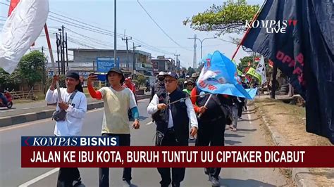 Jalan Kaki Dari Bandung Ke Jakarta Aliansi Aksi Sejuta Buruh Tuntut UU