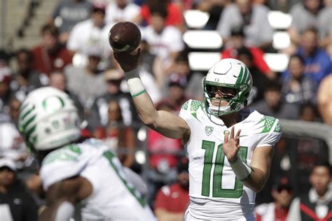 Bo Nix Connects With Troy Franklin For 50 Yard Touchdown To Cap Furious