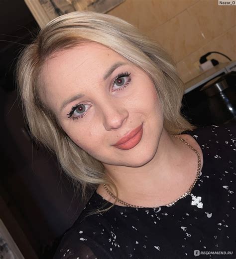 Пудровая помада для губ Faberlic Glam Team Soft Nude Комфортная бюджетная помада от