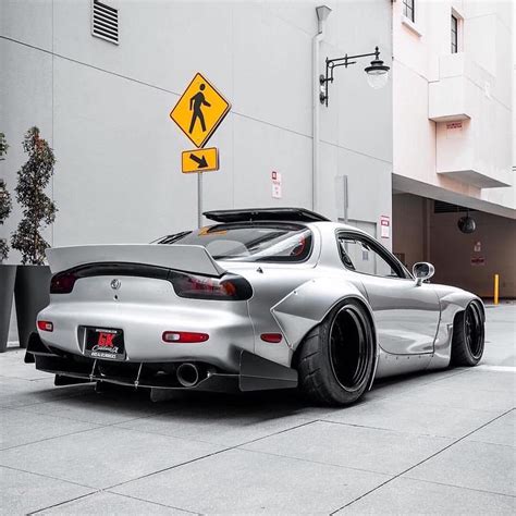 Mazda Rx7 Fd3s Rocket Bunny 新浪汽车