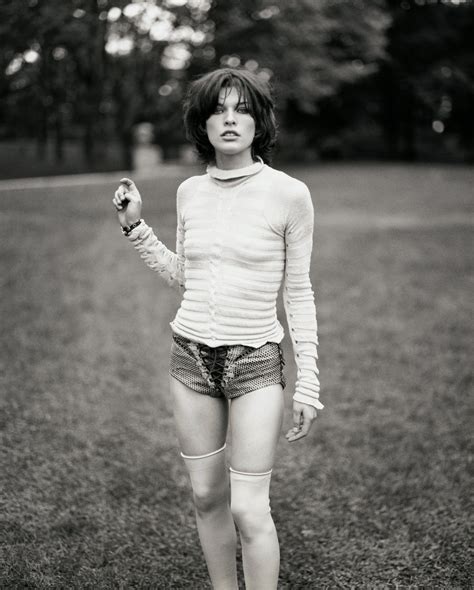 Digitalminx.com - Actresses - Milla Jovovich