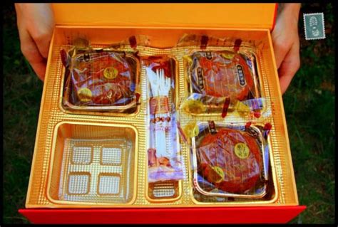 Traditional Chinese Mooncakes and Mid-Autumn Festival Guide | Etramping