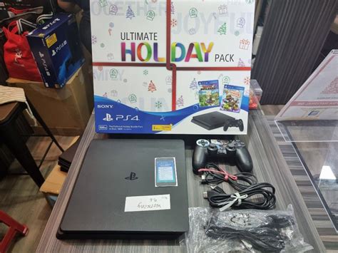 Sony PS4 Slim 500GB Fullset Video Gaming Video Game Consoles