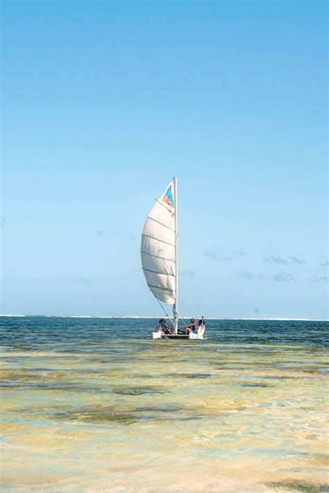 The Best Activities for Travelers to Do in Diani Beach, Kenya ...