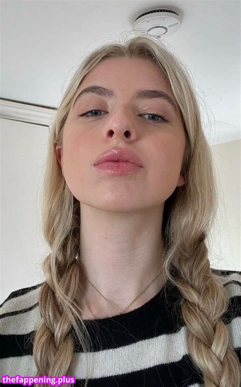 Anais Gallagher Gallagher Anais Nude Onlyfans Photo The