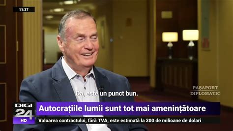 James Jones Avem o luptă între autocrații și democrații Democrațiile