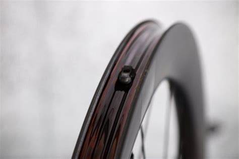 Review Giant Slr Disc Wheelsystem Road Cc