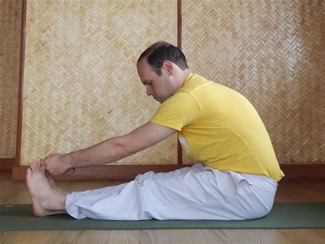 Seated Forward Bend Paschimottanasana Rainbow Life Yoga