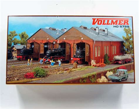 VOLLMER 5759 HO H0 KIT 4 Road Engine Shed