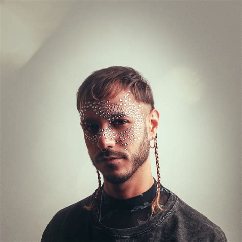 El Ninio Rayo – Medium