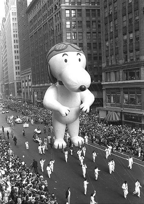 Snoopy Cmalt S Version The New Macy S Parade Wikia Fandom