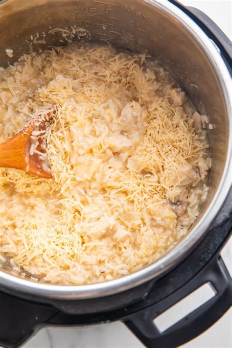 Creamy, Dreamy Instant Pot Chicken and Rice - 40 Aprons