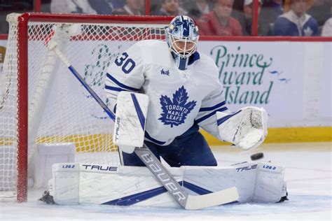 Maple Leafs Matt Murray Exits Vs Red Wings After Collision With Lucas