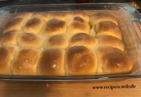 Easy Big Fat Yeast Rolls Recipes Website