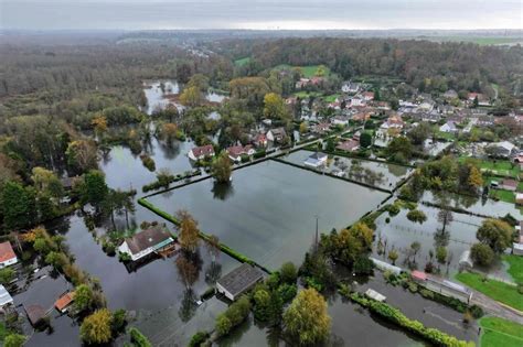 Inondations Dans Le Pas De Calais Enfin Une Journ E Sans Pluie Mais