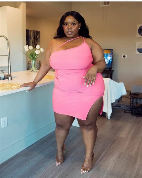 Pin On FATTASTIC Black BBW Fashion Art