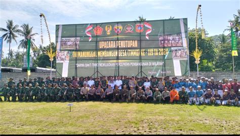 Pangdam Ix Udayana Mayjen Tni Bambang Secara Resmi Menutup Program Tmmd