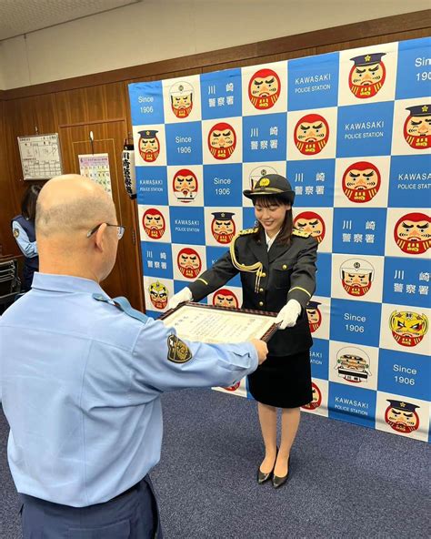 森千晴さんのインスタグラム写真 森千晴instagram「川崎警察署にて、一日警察署長を務めさせて頂きました！ 人生で2度目の署長