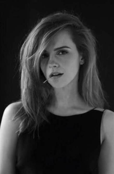 Emma Watson Black And White Hd Iphone Wallpaper Artofit