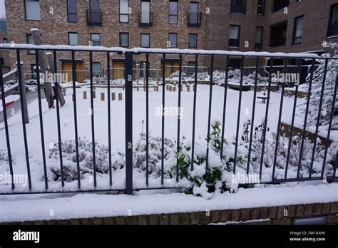 Snowy Day In London United Kingdom Stock Photo Alamy