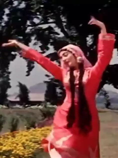 Saira Banu recalls filming of Junglee with Shammi Kapoor | Filmfare.com