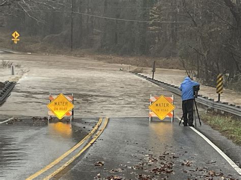 Roads Closed Across The Upstate Wnc Due To Severe Weather