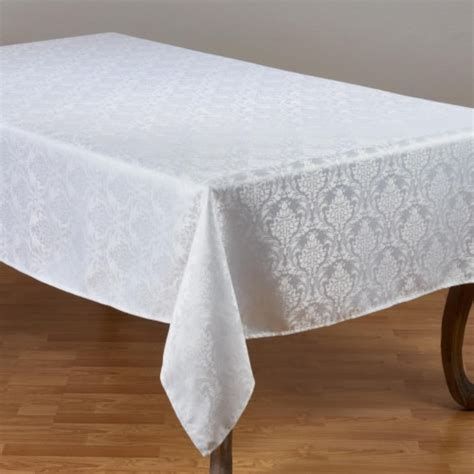 SARO 6115 W70140B 70 X 140 In Rectangle White Damask Tablecloth 1