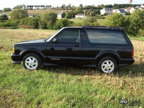 1994 GMC Typhoon - Car Photo and Specs