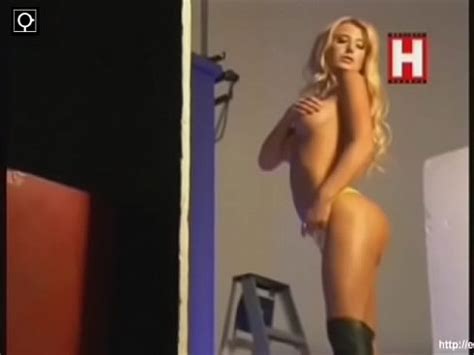 Jesica Cirio Back Revista Hombres XVIDEOS