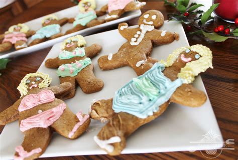 How To Ice Gingerbread Cookies And A Link Up Grace Table