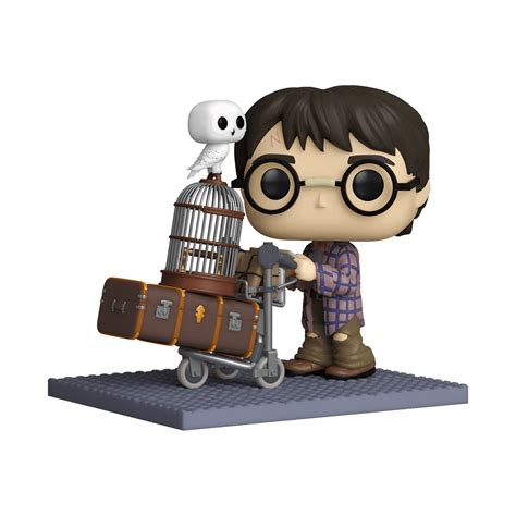 Funko Deluxe Harry Potter Anniversary - Harry Pushing Trolley 4-Inch Vinyl Figure - Walmart.com