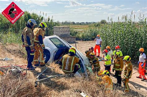 Una Mujer Resulta Herida En Un Accidente En La Ap A Su Paso Por Catral