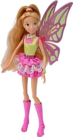 Winx Club Flora Doll With Fashion Outfit