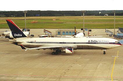 Delta Air Lines McDonnell Douglas MD 11 Planespotters Net