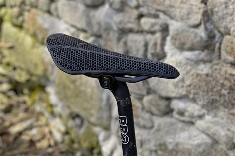 Fizik S Most Versatile Saddle Is 3D Printed Vento Argo Adaptive 00 With