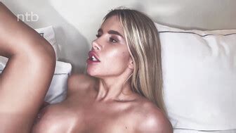 Beautiful Blonde With Big Boobs And Huge BBC Lover In The Hotel