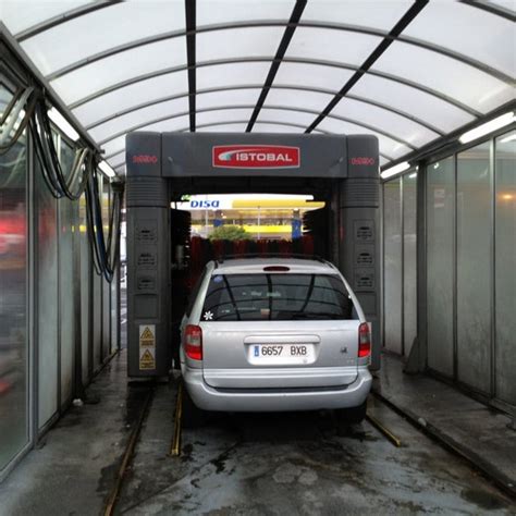 E S Disa Fuel Station In Santa Cruz De Tenerife