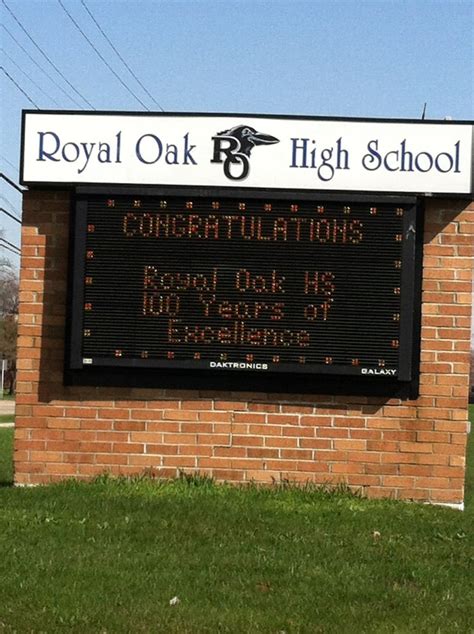 Royal Oak High School - Middle Schools & High Schools - 1500 Lexington ...