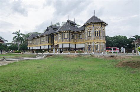 Istana Kayangan At Kuala Kangsar Adam Lai Flickr